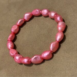 Bubblegum Pink Pearl Bracelet